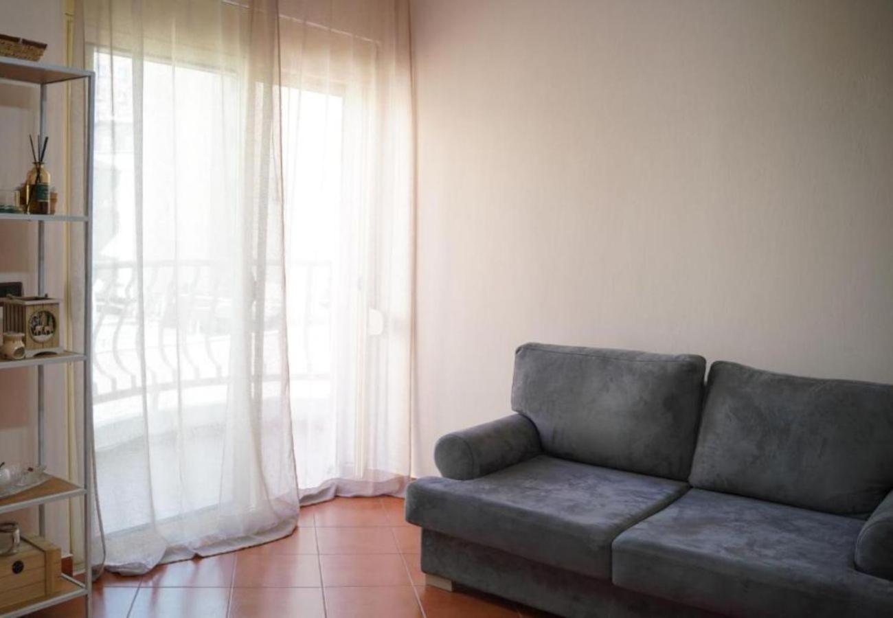 Kalpazo Myslym Shyri Tirana Apartment Екстериор снимка